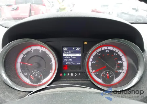 2011 Dodge Grand Caravan Crew z USA, uszkodzony, nr VIN 2D4RN5DG1BR648021